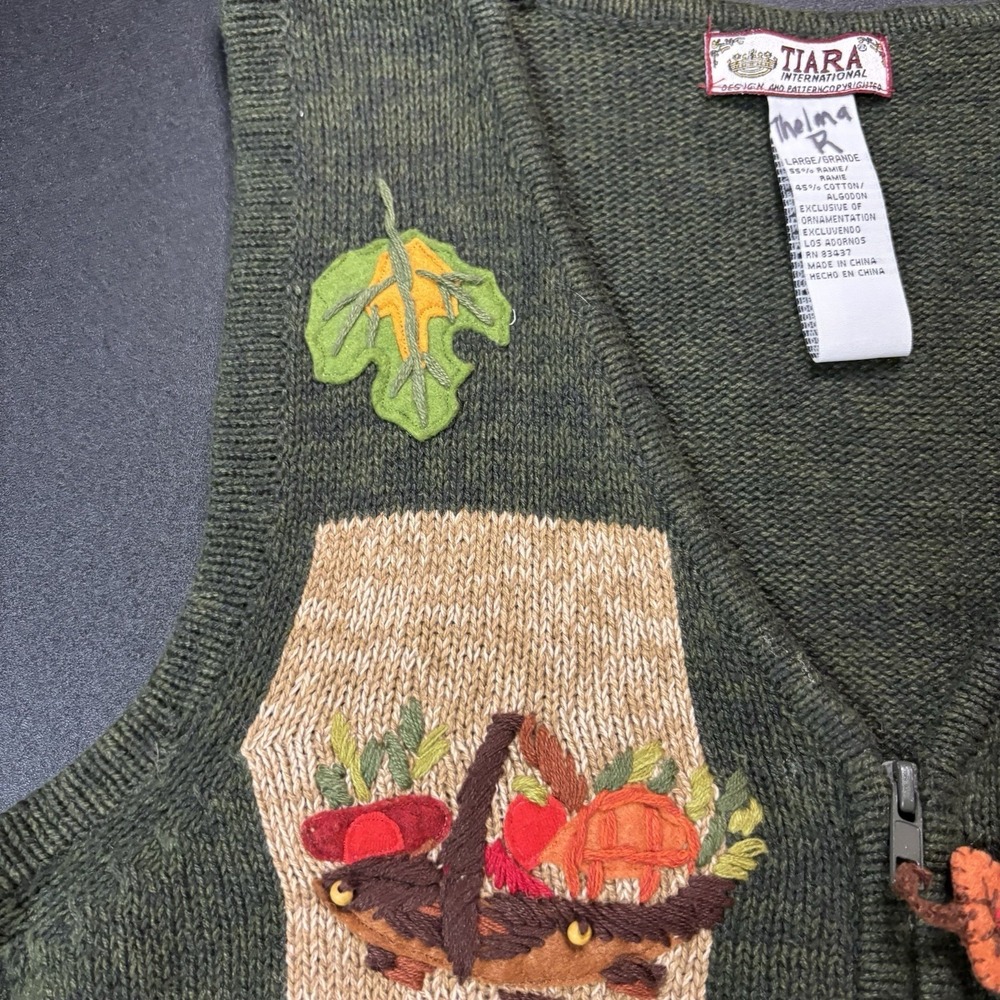 Vintage Tiara International Harvest Sweater Vest Zip Embroidered Cottagecore L - Picture 6 of 12